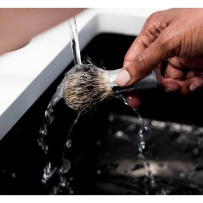Bevel Men's Shave Brush System Shaving - Imperfect Box - Image 3