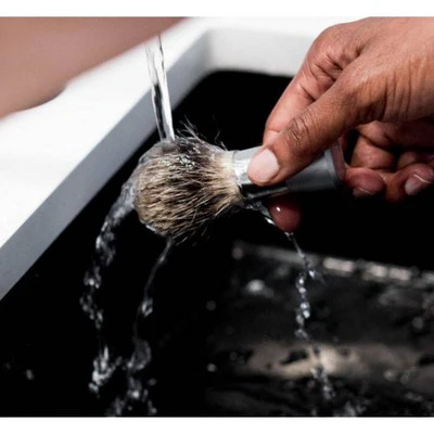 Bevel Men's Shave Brush System Shaving - Imperfect Box - Image 5