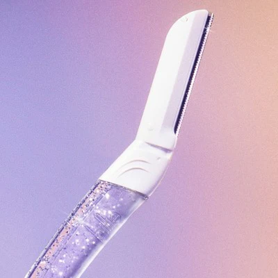 Billie Sparkle Dermaplaning Starter Kit Reusable Handle + 3 Refill Blades - Imperfect Box - Image 2