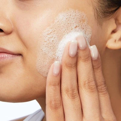 CeraVe Foaming Face Wash with Hyaluronic Acid and Niacinamide 12 fl oz - New - Image 2