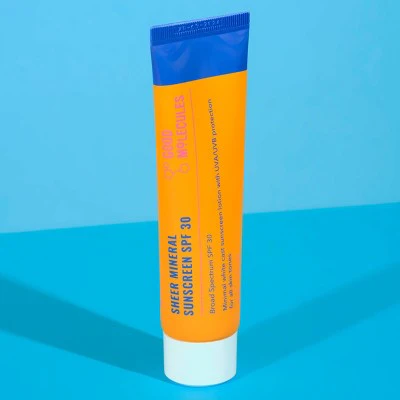 Good Molecules Sheer Mineral Face Sunscreen SPF 30 1.7 fl oz - Imperfect Box - Image 2