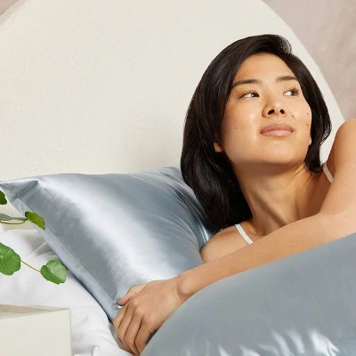 Kitsch Queen Size Satin Standard Pillowcase Thread Count Blue - Imperfect Box - Image 4