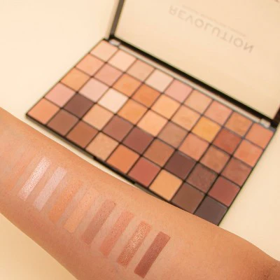 Makeup Revolution Maxi Reloaded  Eyeshadow Palette Ultimate Nudes 0.27oz - Imperfect Container - Image 7