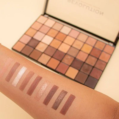 Makeup Revolution Maxi Reloaded  Eyeshadow Palette Ultimate Nudes 0.27oz - Imperfect Container - Image 8