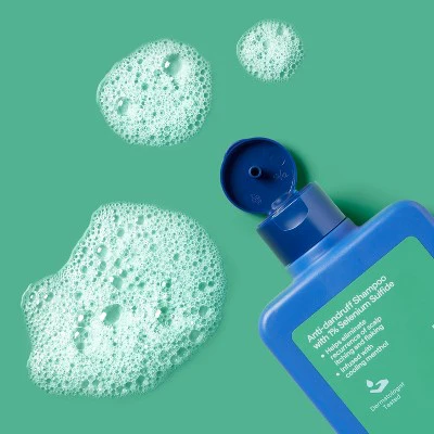 Medicated Menthol Dandruff Shampoo with Selenium Sulfide 12oz up&up - New - Image 2