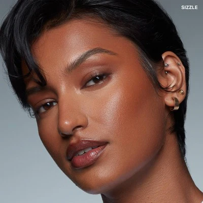 Morphe Sudden Heat Creamy Bronzer Stick 8g - Imperfect Box - Image 3