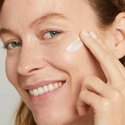 No7 Lift Luminate Triple Action Night Cream 1.69 fl oz - Imperfect Box - Image 7