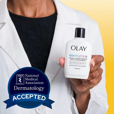 Olay Complete Plus Face Lotion with Sunscreen SPF 40 6 fl oz - Imperfect Box - Image 9