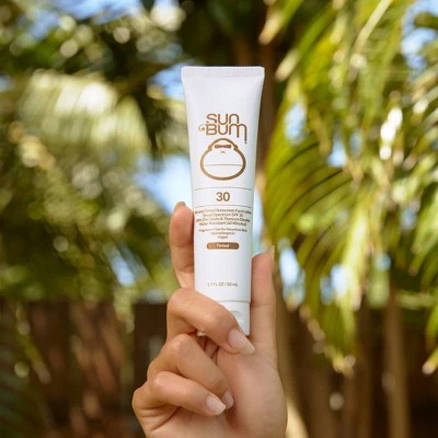 Sun Bum Mineral Tinted Face Sunscreen SPF 30 1.7 fl oz - Imperfect Box - Image 3