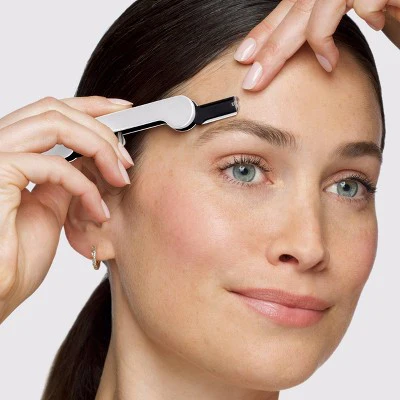 Tweezerman Brow & Facial Grooming Set - New - Image 5