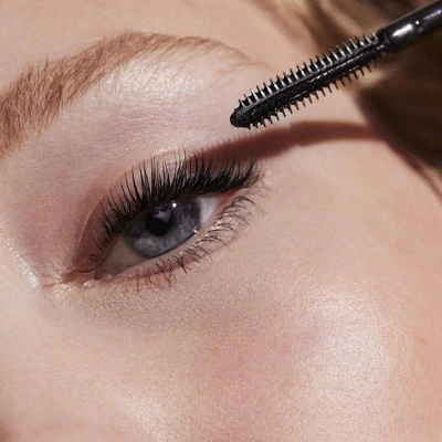 Well People Expressionist Lengthening Mascara 0.26 fl oz - Imperfect Box - Image 5